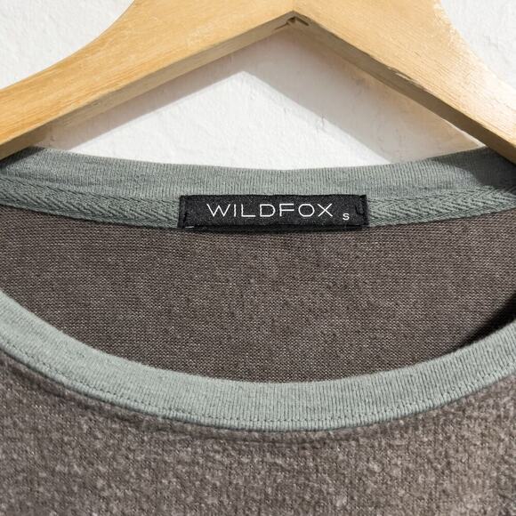 Wildfox Sweatshirt Small Pullover Charcoal Grey Fuzzy Light Soft Long Sleeve - Picture 3 of 6